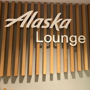 Alaska Sky Lounge - Reception